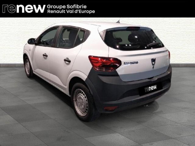 Dacia Sandero image 2
