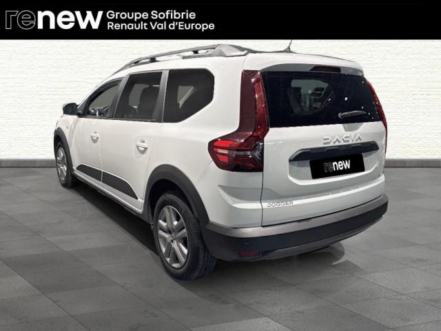Dacia Jogger image 1