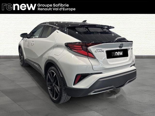 Toyota C-Hr image 9