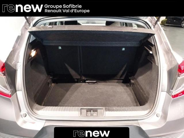 Renault Captur image 2