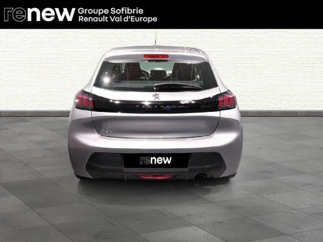 Peugeot 208 image 4