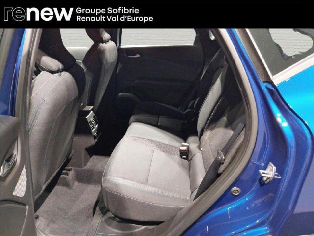 Renault Captur image 6
