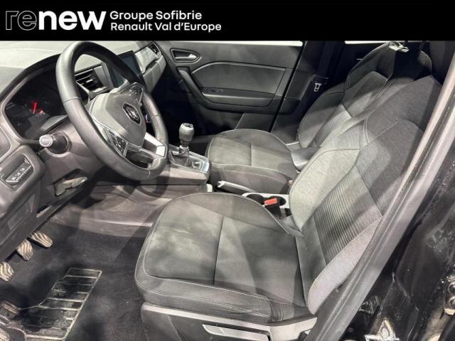 Renault Captur image 9