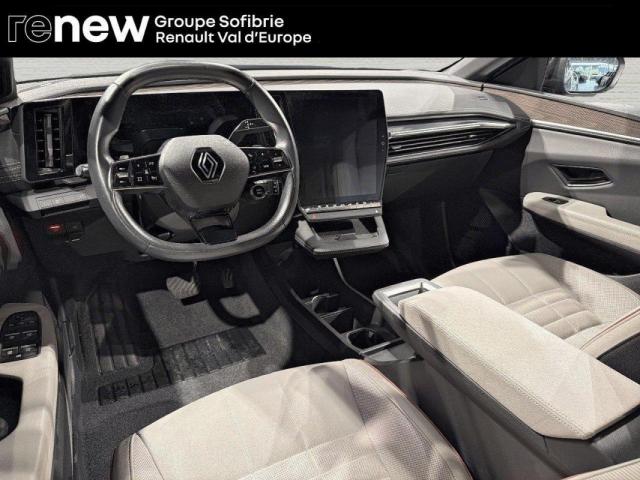 Renault Mégane E-Tech image 3