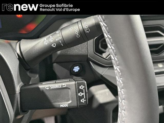 Dacia Duster image 1