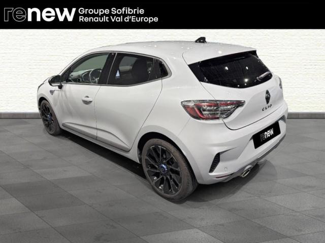 Renault Clio image 2