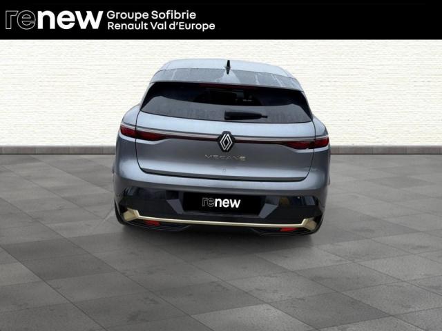 Renault Mégane E-Tech image 5