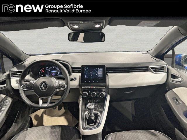 Renault Clio image 9