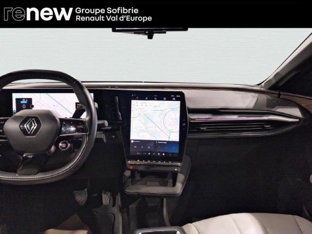 Renault Mégane E-Tech image 4