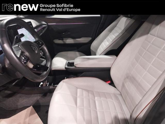 Renault Mégane E-Tech image 6