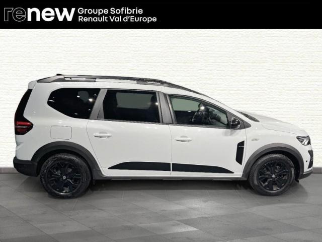 Dacia Jogger image 1