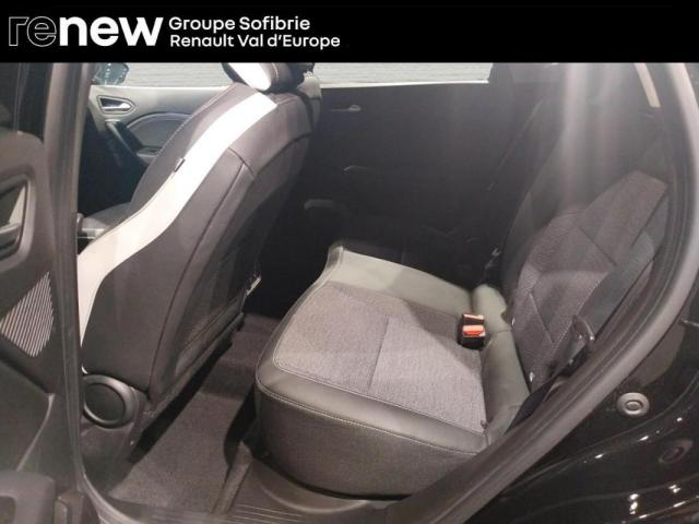 Renault Captur image 2