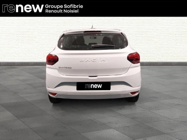 Dacia Sandero image 7