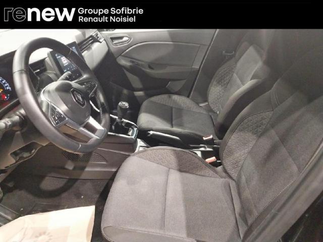 Renault Clio image 9