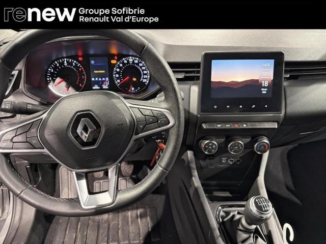 Renault Clio image 8