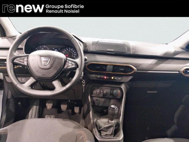 Dacia Sandero image 4