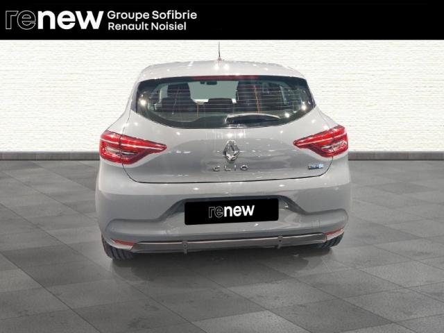 Renault Clio image 8