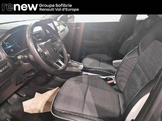 Renault Captur image 2