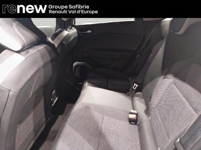 Renault Captur image 9