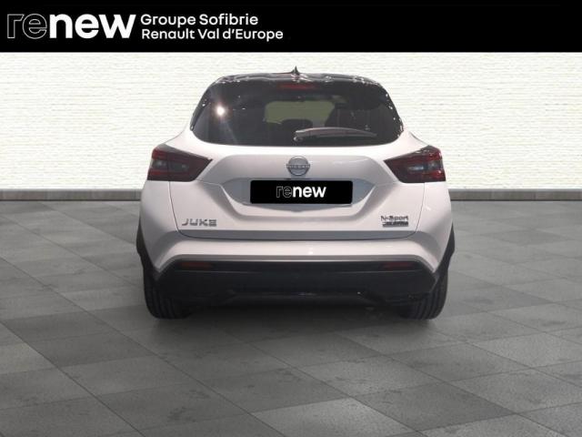 Nissan Juke image 9