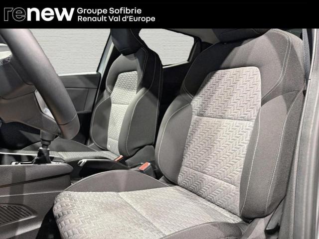 Renault Clio image 9