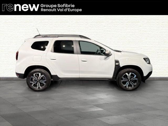 Dacia Duster image 4