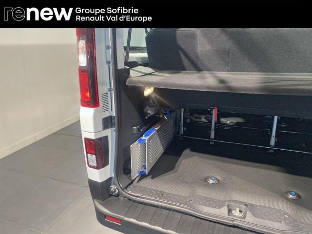 Renault Trafic image 6