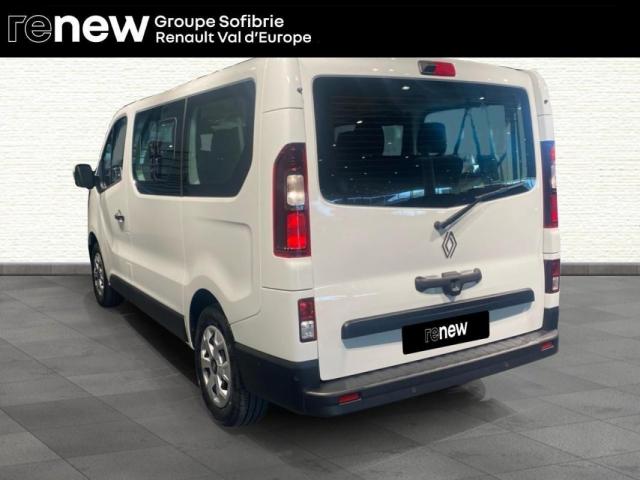 Renault Trafic image 8