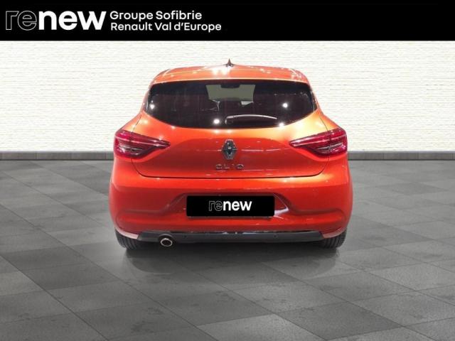 Renault Clio image 8