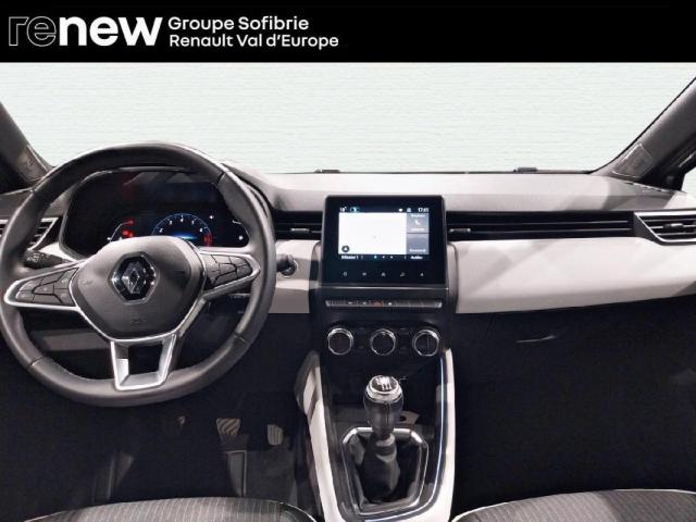 Renault Clio image 9