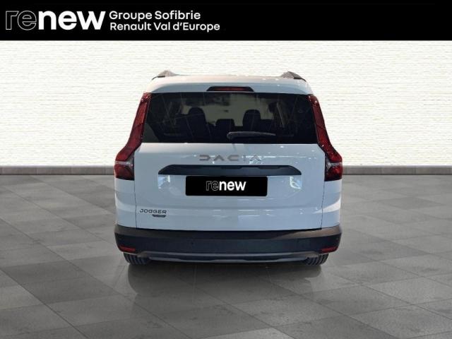 Dacia Jogger image 1