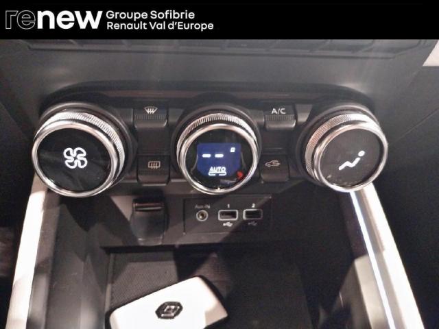 Renault Clio image 9