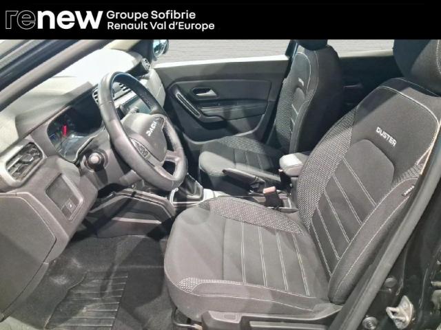 Dacia Duster image 1