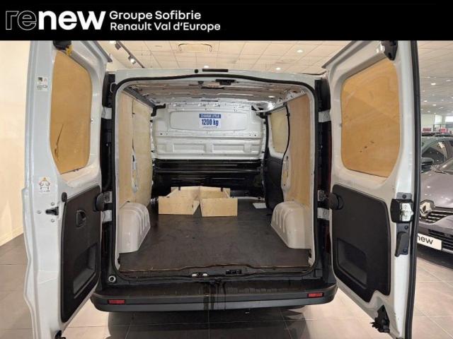 Renault Trafic image 1