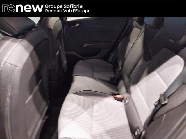 Renault Clio image 6