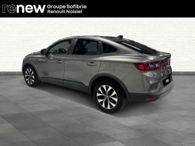 Renault Arkana image 9