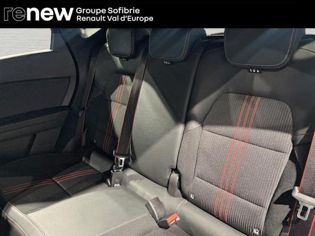 Renault Captur image 8