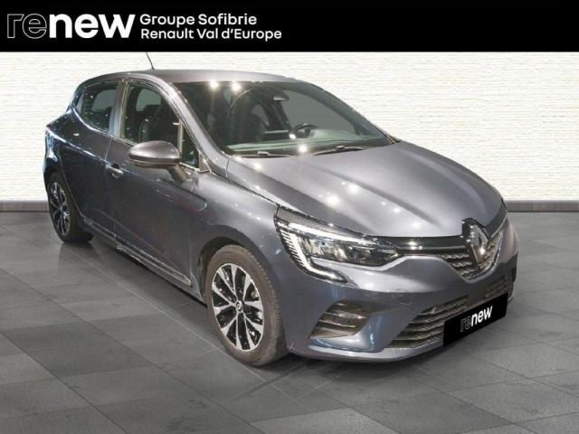 Renault Clio image 9