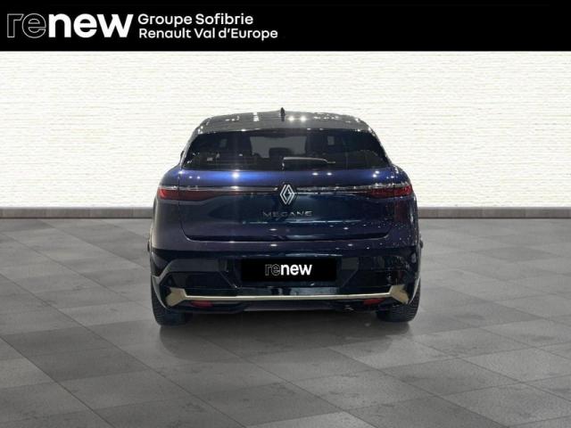 Renault Mégane E-Tech image 8