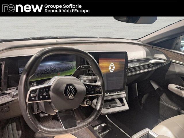 Renault Mégane E-Tech image 2