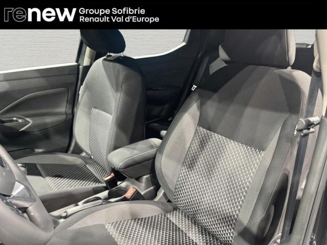 Nissan Micra image 6