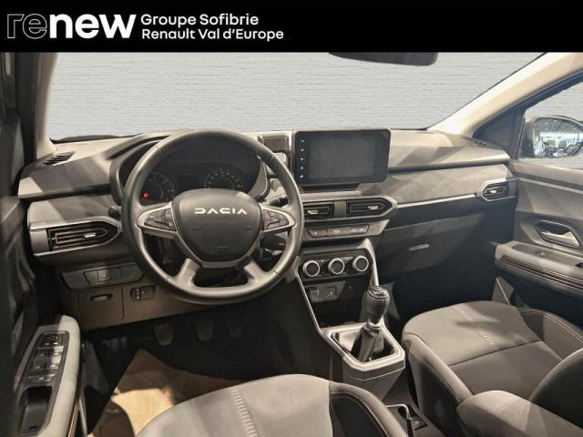 Dacia Jogger image 1