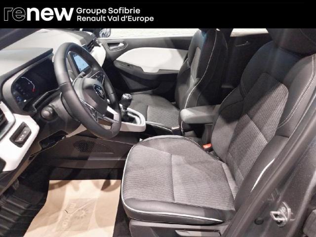 Renault Clio image 8