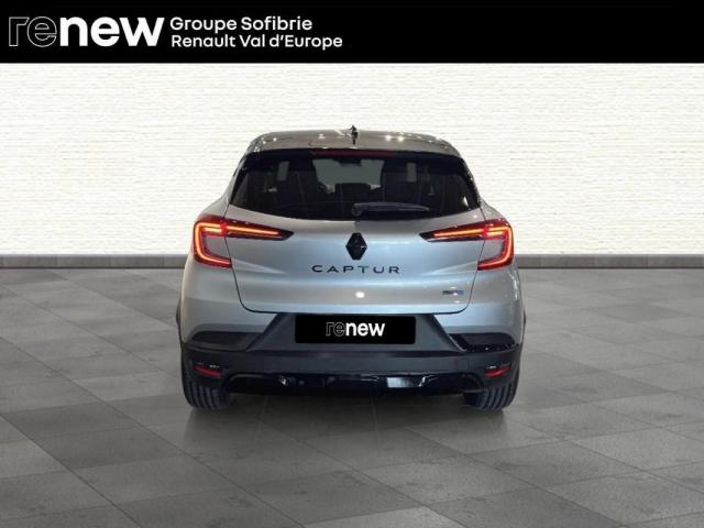 Renault Captur image 2