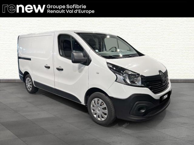 Renault Trafic image 2