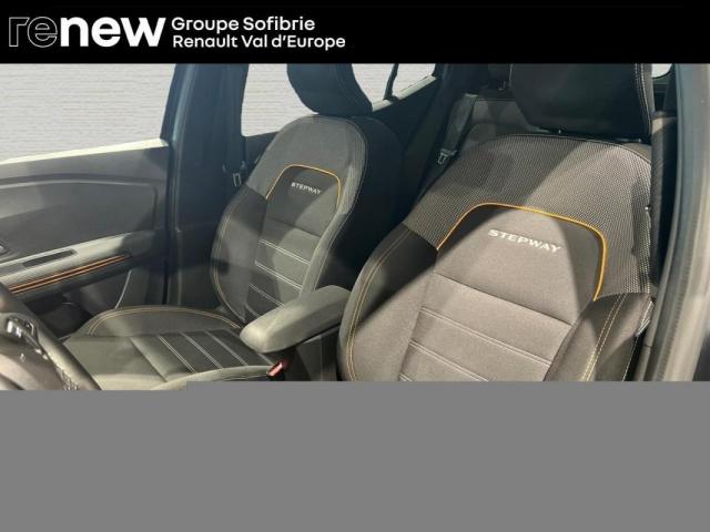 Dacia Sandero image 2