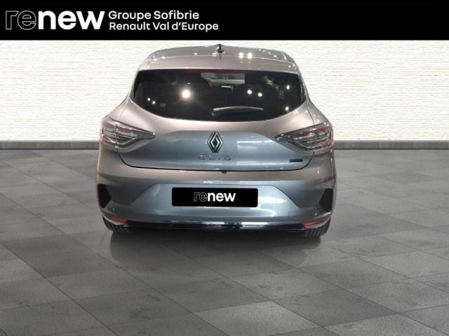 Renault Clio image 1