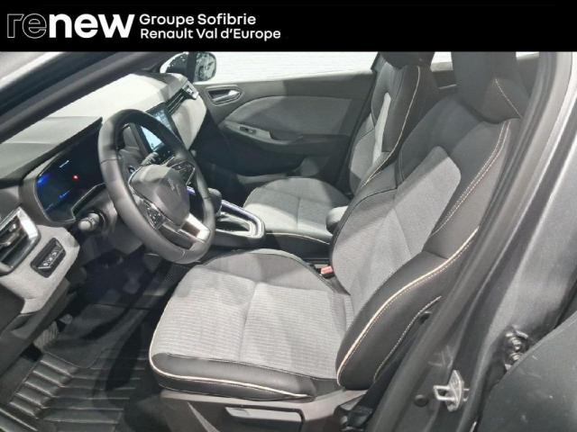 Renault Clio image 2