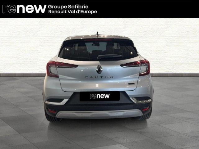 Renault Captur image 1