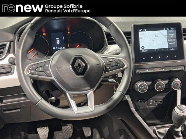 Renault Clio image 6